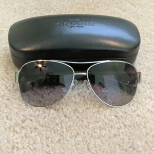 😎Coach Aviator Sunglasses😎